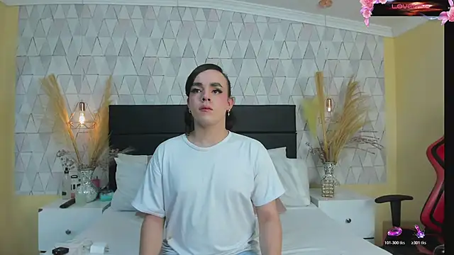 JustinePerry online show from February 2026 04:17:01 AM