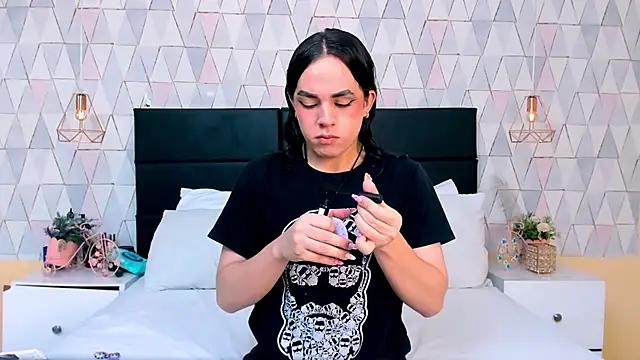 JustinePerry online show from April 2026 04:13:02 AM