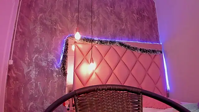 megan 100 online show from December 2024 10:09:01 PM