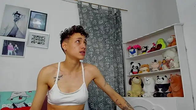 megan 100 online show from February 2026 04:12:02 PM