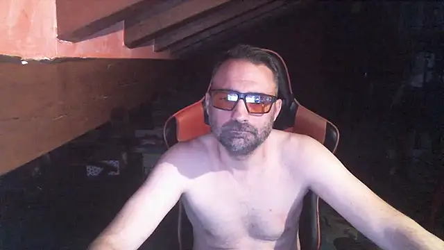 Snapshot of 6996horus chatting on November 2025 12:16:02 AM 6996horus online show from November 2025 12:16:02 AM