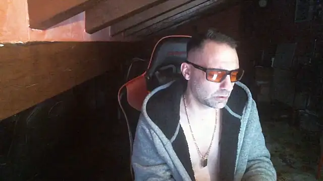 Snapshot of 6996horus chatting on February 2026 04:38:01 AM 6996horus online show from February 2026 04:38:01 AM