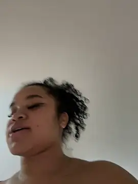 Lucy wilson5 online show from December 2024 09:29:02 AM