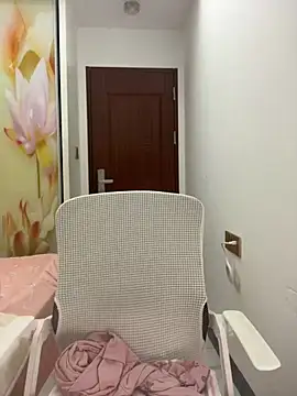 Angie 88 online show from February 2025 03:43:01 PM