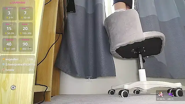 CN-Doudou online show from March 2025 06:36:02 AM