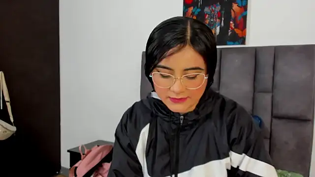 Dulce amg online show from March 2025 12:24:01 PM