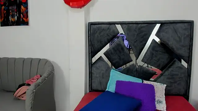 Dulce amg online show from February 2026 03:00:02 AM