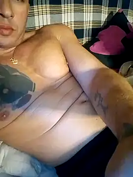 Snapshot of Lovely_milk chatting on January 2025 07:24:01 PM Lovely milk online show from January 2025 07:24:01 PM