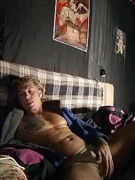 Snapshot of Lovely_milk chatting on March 2025 01:31:02 AM Lovely milk online show from March 2025 01:31:02 AM