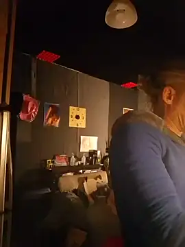 Snapshot of Lovely_milk chatting on March 2025 04:02:01 PM Lovely milk online show from March 2025 04:02:01 PM