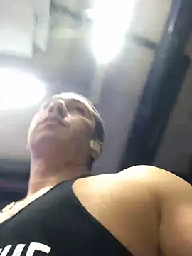 Snapshot of Lovely_milk chatting on March 2025 01:23:02 PM Lovely milk online show from March 2025 01:23:02 PM