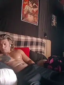 Snapshot of Lovely_milk chatting on March 2025 09:55:01 AM Lovely milk online show from March 2025 09:55:01 AM