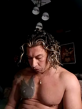 Snapshot of Lovely_milk chatting on March 2025 06:54:02 PM Lovely milk online show from March 2025 06:54:02 PM