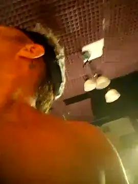 Snapshot of Lovely_milk chatting on September 2025 11:01:01 AM Lovely milk online show from September 2025 11:01:01 AM