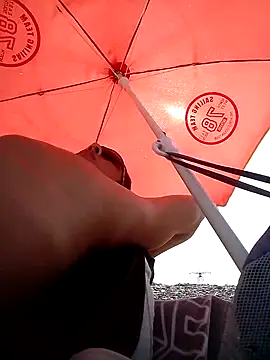 Snapshot of Lovely_milk chatting on October 2025 07:49:01 AM Lovely milk online show from October 2025 07:49:01 AM