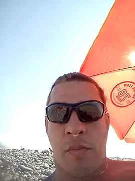 Snapshot of Lovely_milk chatting on October 2025 08:36:02 AM Lovely milk online show from October 2025 08:36:02 AM