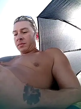 Snapshot of Lovely_milk chatting on November 2025 08:28:02 AM Lovely milk online show from November 2025 08:28:02 AM