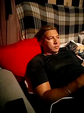 Snapshot of Lovely_milk chatting on November 2025 04:16:01 PM Lovely milk online show from November 2025 04:16:01 PM