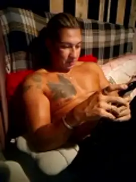 Snapshot of Lovely_milk chatting on November 2025 03:01:02 PM Lovely milk online show from November 2025 03:01:02 PM