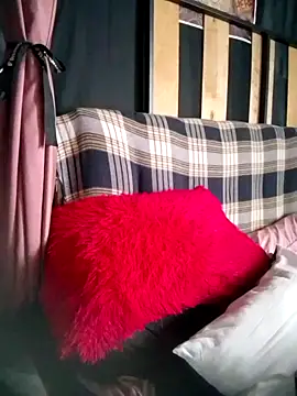 Snapshot of Lovely_milk chatting on November 2025 09:19:02 AM Lovely milk online show from November 2025 09:19:02 AM