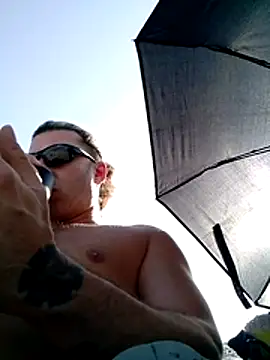 Snapshot of Lovely_milk chatting on November 2025 08:49:02 AM Lovely milk online show from November 2025 08:49:02 AM