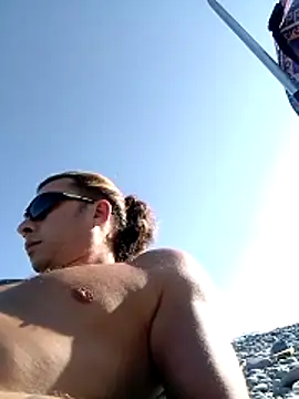 Snapshot of Lovely_milk chatting on November 2025 09:45:01 AM Lovely milk online show from November 2025 09:45:01 AM