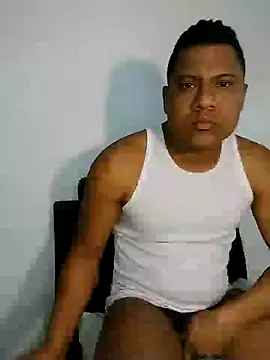 latinblack01 online show from December 2024 06:39:01 PM
