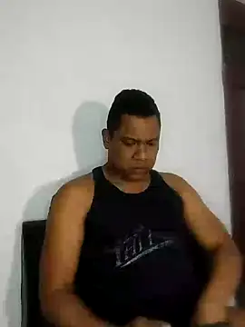 latinblack01 online show from December 2024 07:39:02 PM