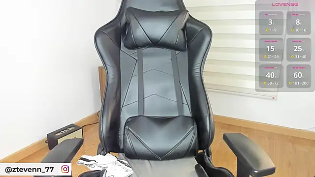 Snapshot of Stevenn_77 chatting on February 2026 10:27:02 PM Stevenn 77 online show from February 2026 10:27:02 PM