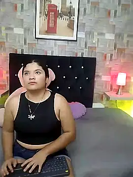 aaron antonella mds online show from February 2025 07:42:01 PM