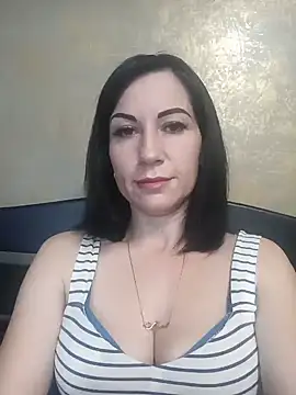 FireLily332 online show from January 2025 06:30:01 PM