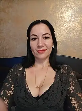 FireLily332 online show from February 2025 07:49:01 PM