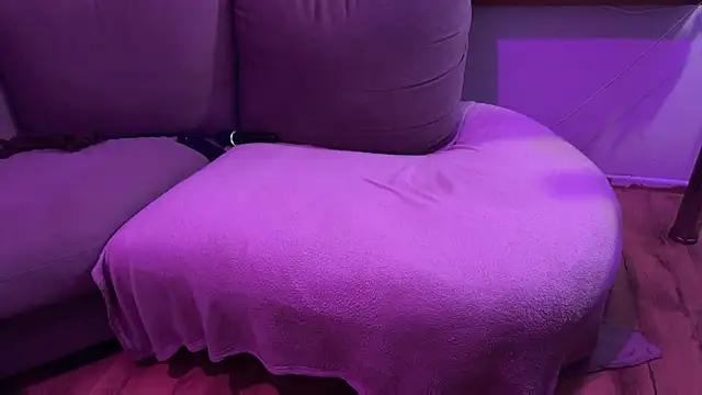 MiliExteraaa online show from March 2025 03:18:02 AM