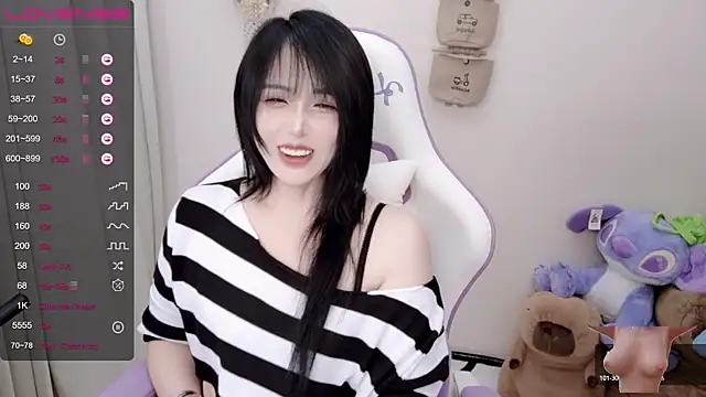 Vaness-a online show from January 2025 05:09:01 PM