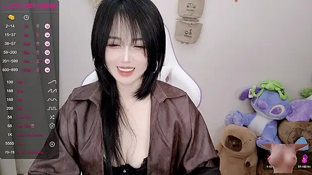 Vaness-a online show from March 2025 04:11:01 PM