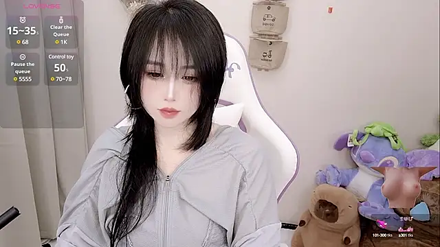 Vaness-a online show from March 2025 05:09:01 PM