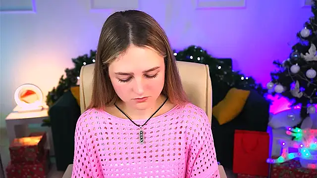 DeboraLarson online show from December 2024 04:09:01 AM