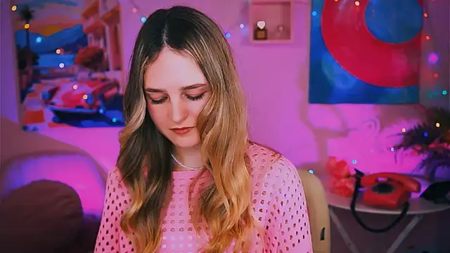 DeboraLarson online show from December 2024 10:11:02 AM