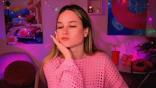 DeboraLarson online show from January 2025 10:16:01 AM