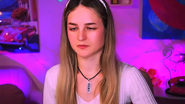 DeboraLarson online show from January 2025 11:54:01 AM