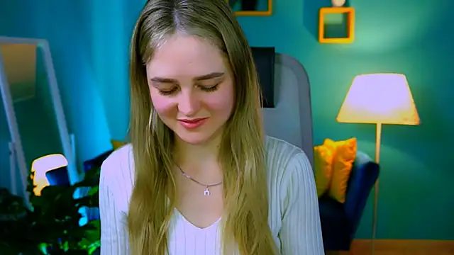 DeboraLarson online show from March 2025 11:25:02 AM