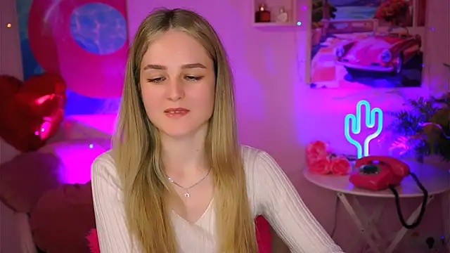 DeboraLarson online show from March 2025 09:53:02 AM