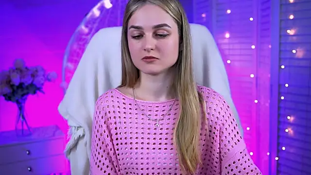 DeboraLarson online show from March 2025 10:22:01 AM