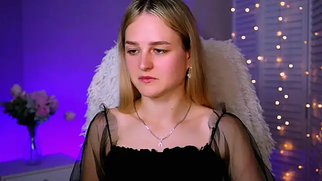 DeboraLarson online show from October 2025 05:59:01 AM