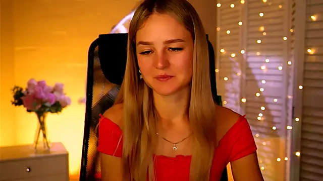 DeboraLarson online show from November 2025 03:38:01 AM