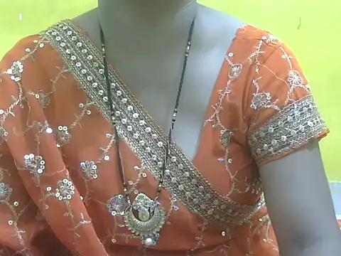Snapshot of HOT-SEEMAA chatting on May 2026 05:14:01 AM HOT-SEEMAA online show from May 2026 05:14:01 AM