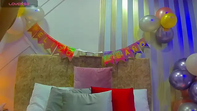 ashley  foxx  online show from March 2025 02:55:02 PM