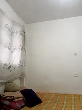 ashley  foxx  online show from January 2026 11:47:01 AM