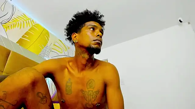 bigblackhotx1 online show from September 2025 10:26:02 AM