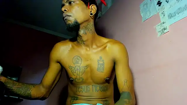 bigblackhotx1 online show from April 2026 10:07:01 AM